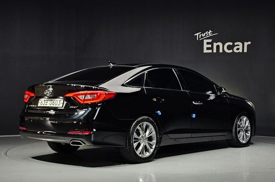 Hyundai Sonata 1.7 Diesel Smart Special — пробег 122 073 км — фото 2 из 5
