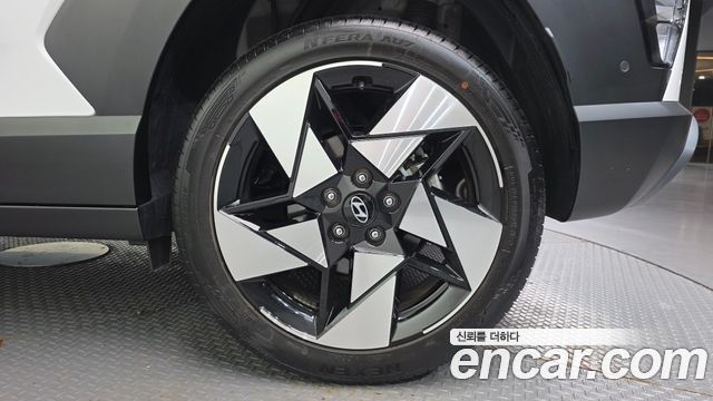Hyundai Kona Gasoline 1.6 Turbo 2WD Inspiration — пробег 10 830 км — фото 5 из 5