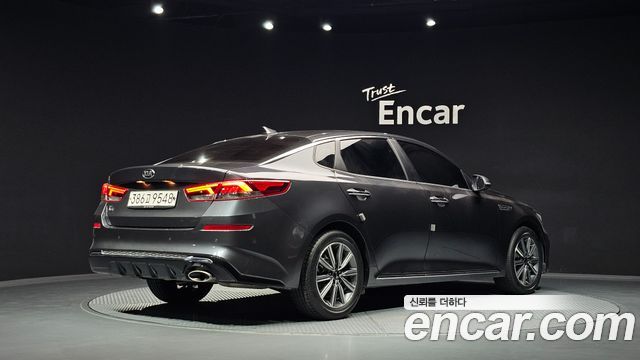 Kia K5 из Кореи Encar