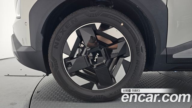 Kia EV5 из Кореи Encar