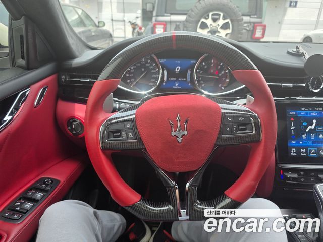 Maserati Quattroporte из Кореи Encar
