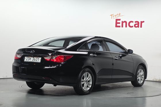 Hyundai Sonata LPi Top — пробег 45 818 км — фото 2 из 5