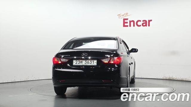 Hyundai Sonata LPi Top — пробег 45 818 км — фото 4 из 5