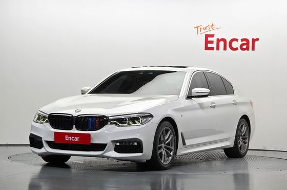 BMW 5-Series 520d xDrive M Sport Package — пробег 185 530 км — фото 1 из 5