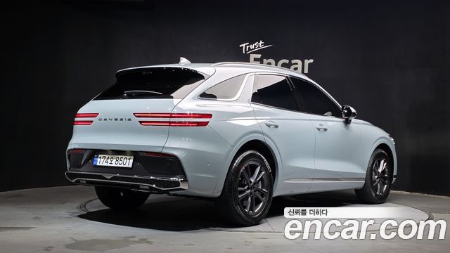 Genesis GV70 из Кореи Encar