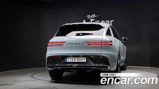 Genesis GV70 из Кореи Encar