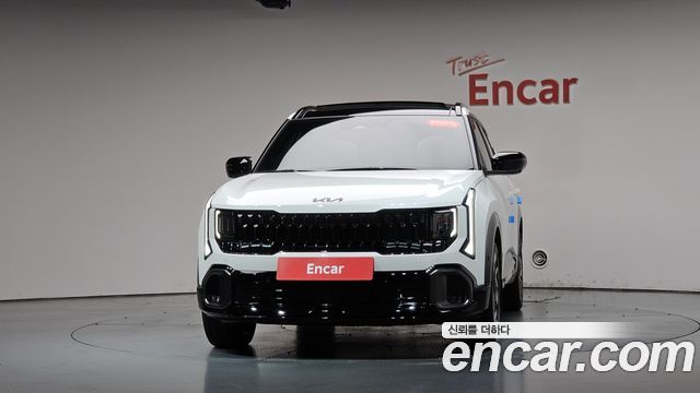 Kia Seltos HEV 1.6 2WD Signature X Line — пробег 2 214 км — фото 3 из 5