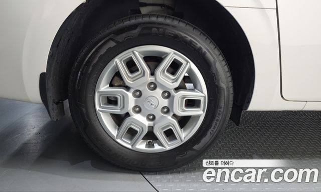 Hyundai Staria из Кореи Encar