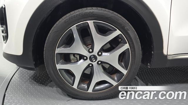 Kia Sportage из Кореи Encar