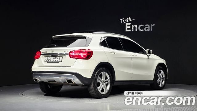 Mercedes-Benz GLA-Class из Кореи Encar