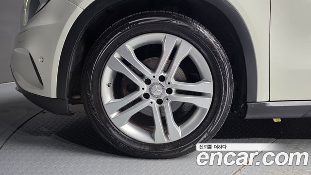 Mercedes-Benz GLA-Class из Кореи Encar