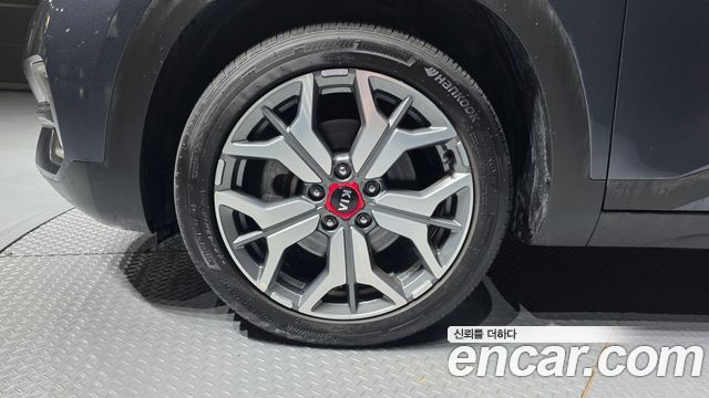 Kia Seltos из Кореи Encar