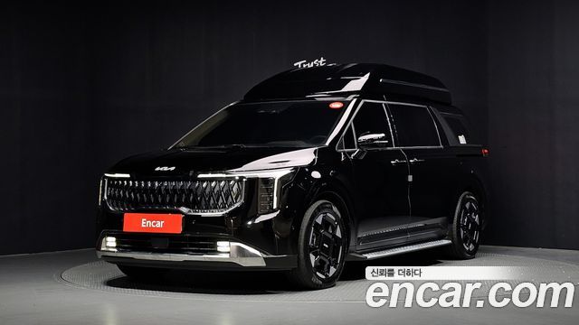 Kia Carnival Gasoline 9-Seater Hi Limousine Signature — пробег 27 184 км — фото 1 из 5