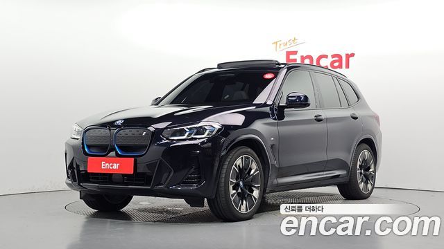 BMW iX3 M Sports — пробег 25 342 км — фото 1 из 5