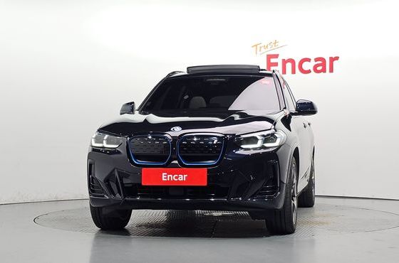 BMW iX3 M Sports — пробег 25 342 км — фото 3 из 5