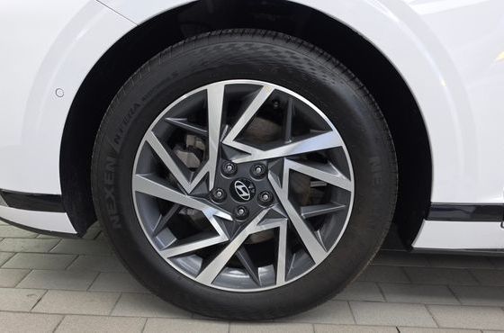 Hyundai Grandeur 2,5 Gasoline 2WD Exclusive — пробег 4 637 км — фото 5 из 5