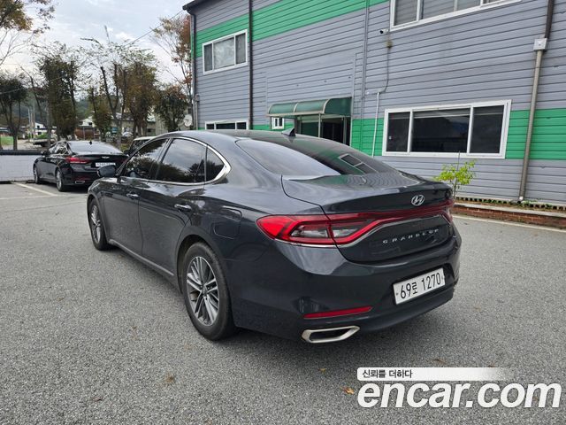 Hyundai Grandeur 2.2 Diesel Premium — пробег 83 731 км — фото 2 из 5