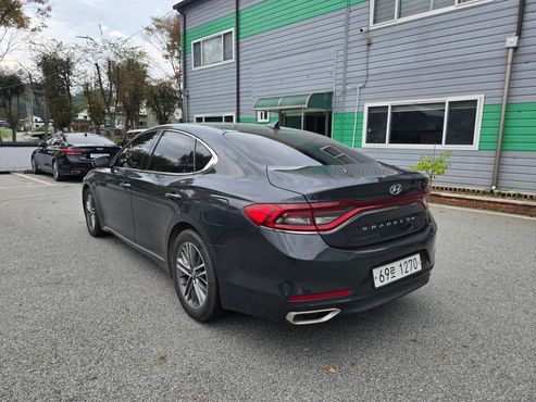 Hyundai Grandeur 2.2 Diesel Premium — пробег 83 731 км — фото 2 из 5