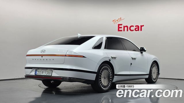 Hyundai Grandeur Calligraphy — пробег 17 678 км — фото 2 из 5