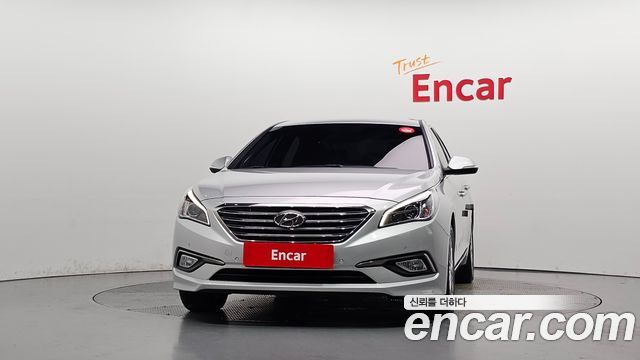 Hyundai Sonata 2.0 Care+ — пробег 142 065 км — фото 3 из 5