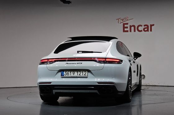 Porsche Panamera 4.0 GTS — пробег 14 345 км — фото 4 из 5