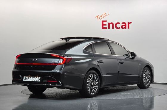 Hyundai Sonata Premium Family — пробег 90 469 км — фото 2 из 5