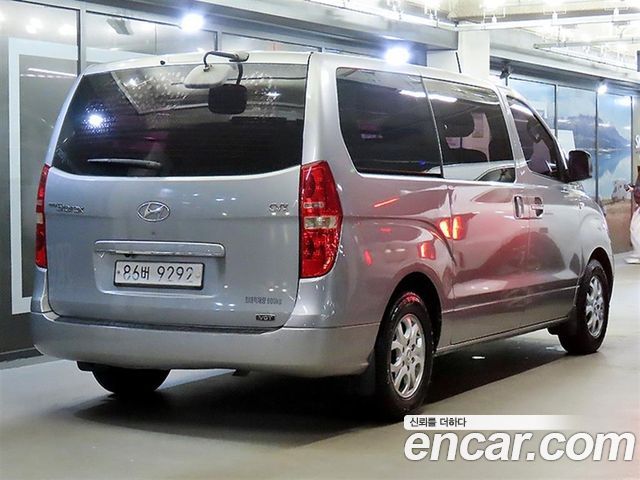 Hyundai Starex 5-Seater VAN CVX Luxury — пробег 150 053 км — фото 2 из 5