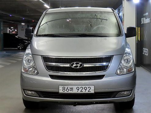Hyundai Starex 5-Seater VAN CVX Luxury — пробег 150 053 км — фото 3 из 5