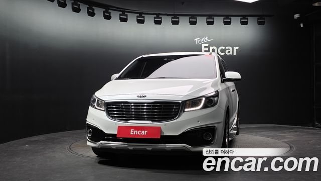 Kia Carnival из Кореи Encar