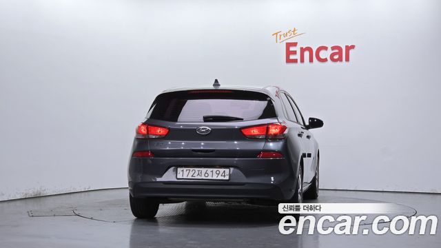 Hyundai i30 из Кореи Encar