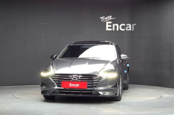Hyundai Sonata 2.0 Premium Family — пробег 33 070 км — фото 3 из 5