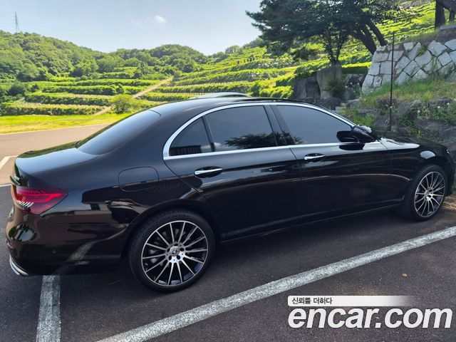 Mercedes-Benz E-Class E350 4MATIC Avantgarde — пробег 73 500 км — фото 1 из 5