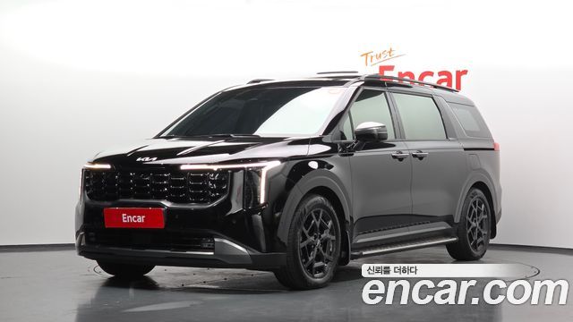 Kia Carnival Diesel 7-Seater Gravity — пробег 9 805 км — фото 1 из 5
