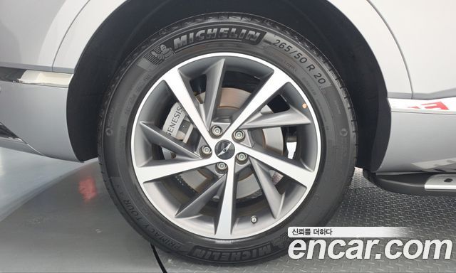 Genesis GV80 из Кореи Encar