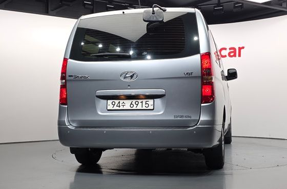 Hyundai Starex Van 3-Seater Smart — пробег 57 309 км — фото 4 из 5