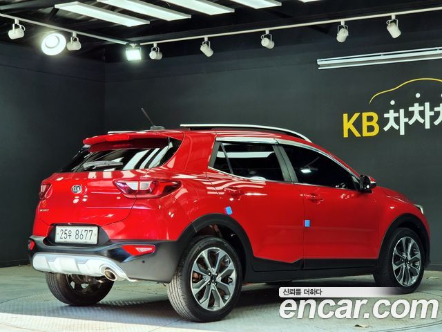 Kia Stonic Diesel 1.6 Trendy — пробег 72 387 км — фото 4 из 5