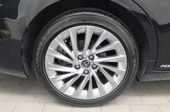 Lexus ES Executive — пробег 72 242 км — фото 5 из 5