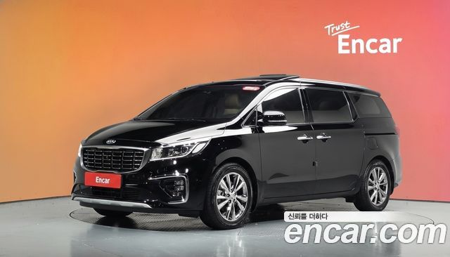 Kia Carnival Gasoline 7-Seater Limousine President — пробег 39 219 км — фото 1 из 5