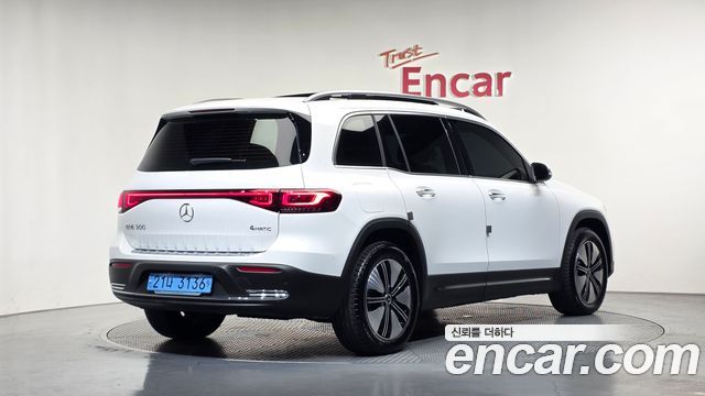 Mercedes-Benz EQB из Кореи Encar