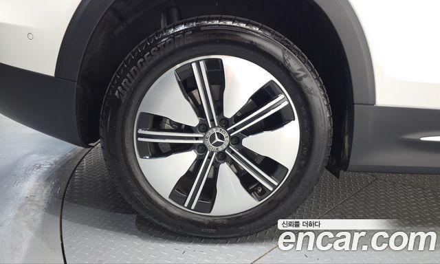 Mercedes-Benz EQB из Кореи Encar