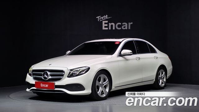 Mercedes-Benz E-Class E220d Avantgarde — пробег 161 368 км — фото 1 из 5