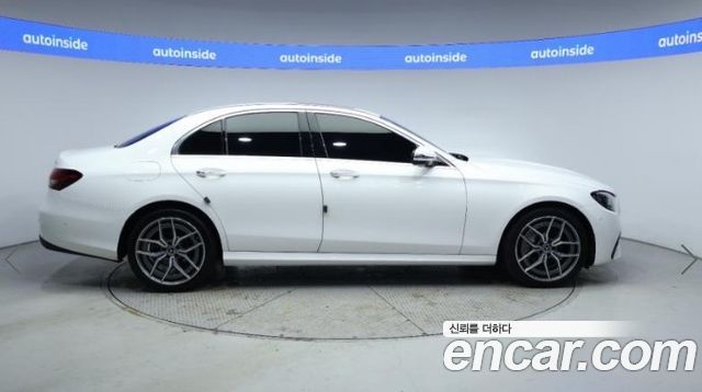 Mercedes-Benz E-Class E220d 4MATIC AMG Line — пробег 55 508 км — фото 3 из 5