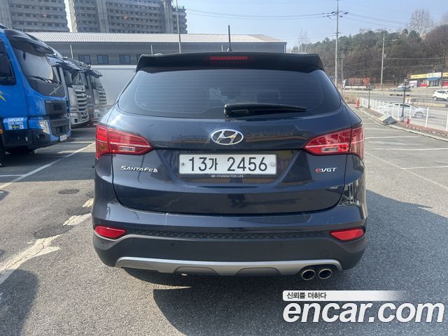 Hyundai Santafe Diesel(e-VGT) 2.0 2WD Premium — пробег 139 000 км — фото 4 из 5