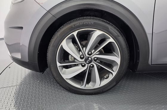 Kia Niro Noblesse — пробег 80 483 км — фото 5 из 5