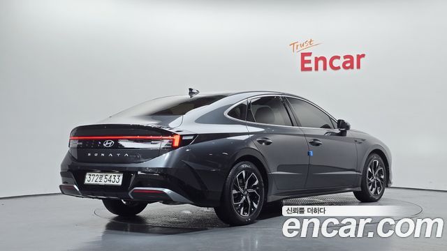 Hyundai Sonata 2.0 Premium — пробег 20 474 км — фото 2 из 5