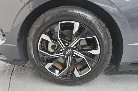 Hyundai Sonata 2.0 Premium — пробег 20 474 км — фото 5 из 5