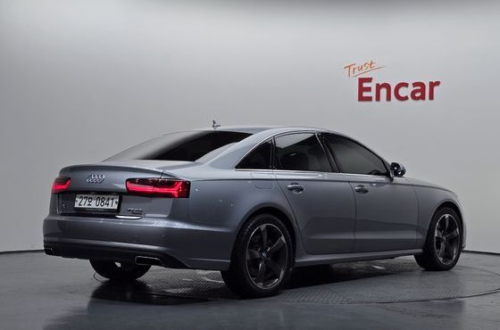 Audi A6 40 TDI Quattro Premium C7 — пробег 109 701 км — фото 2 из 5