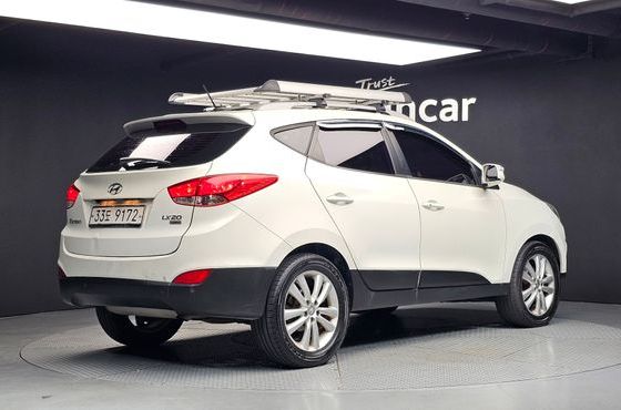 Hyundai Tucson Diesel 2WD LX20 Smart-Pack — пробег 183 988 км — фото 2 из 5