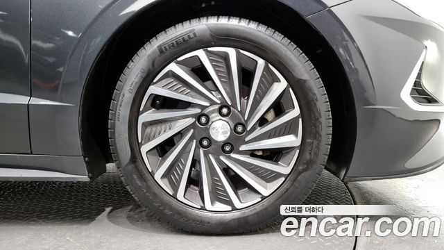 Hyundai Sonata Premium Millennial — пробег 60 630 км — фото 5 из 5