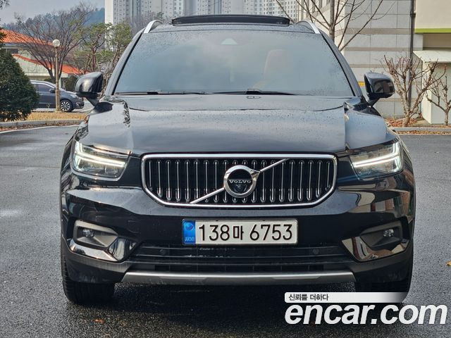 Volvo XC40 B4 Inscription — пробег 39 703 км — фото 1 из 5